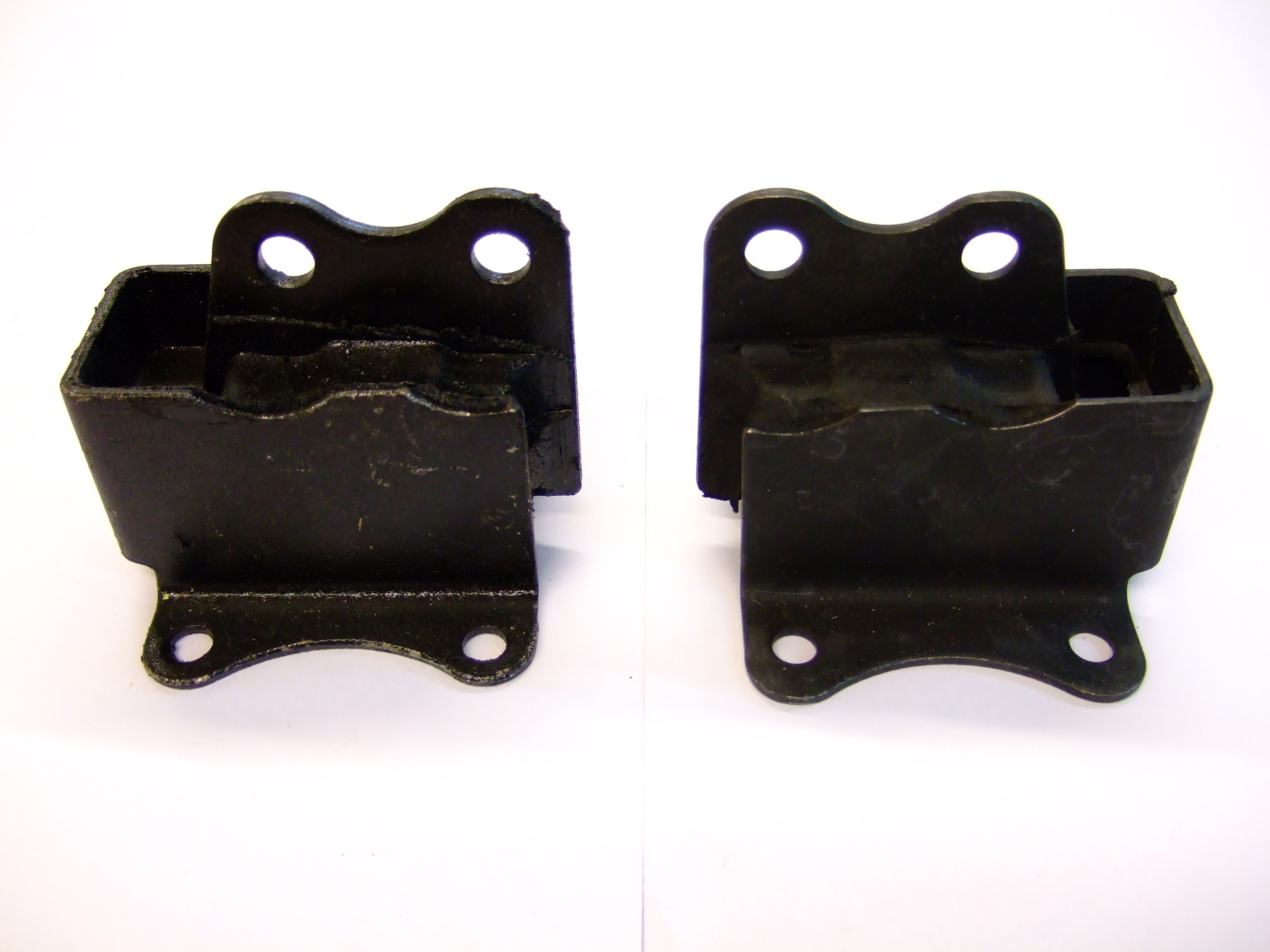 Engine Mounts Front (each) Ford Classic and Capri Owners Club