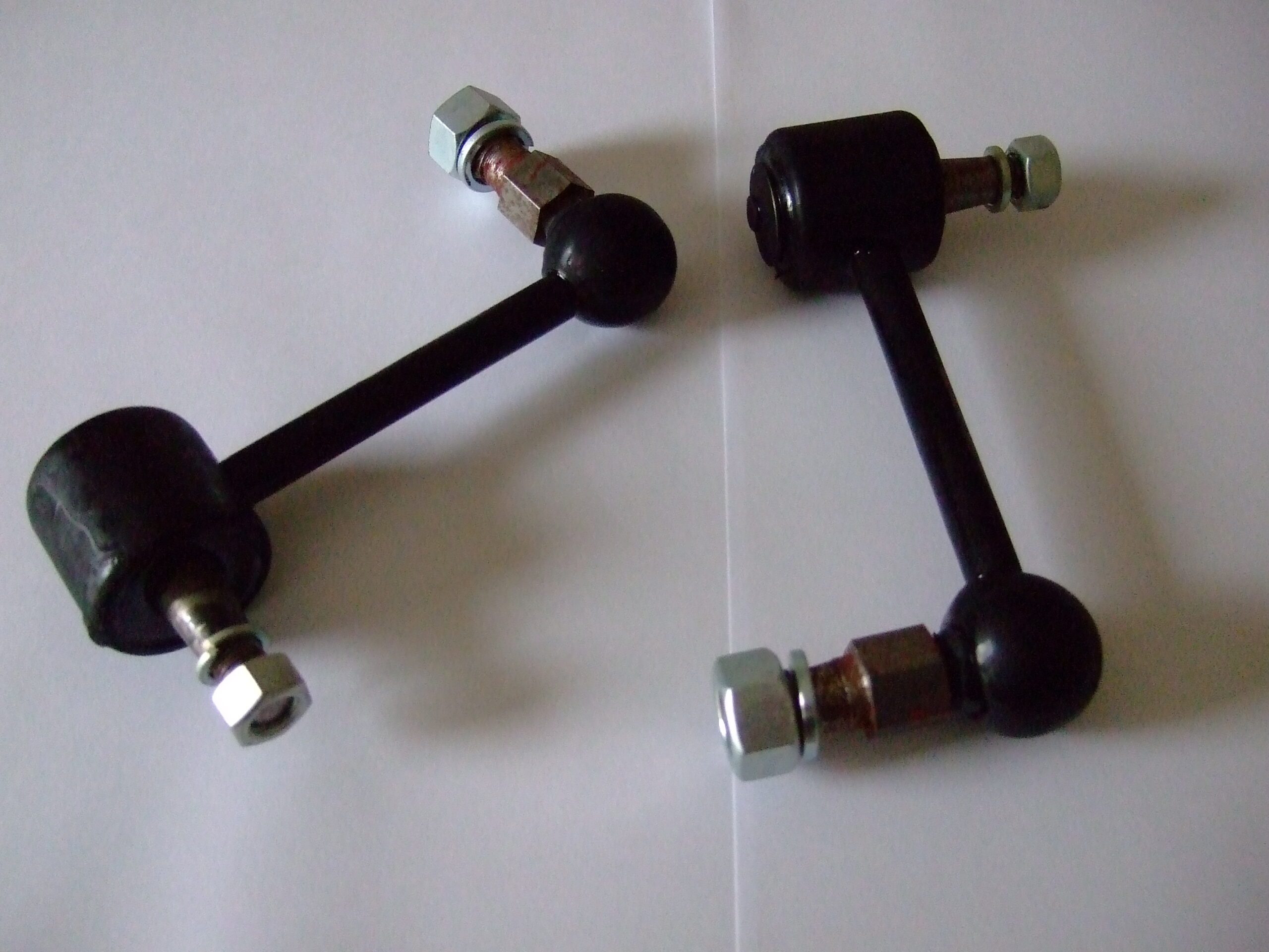 Rear shock absorber drop link - Ford Classic and Capri Owners Club ...